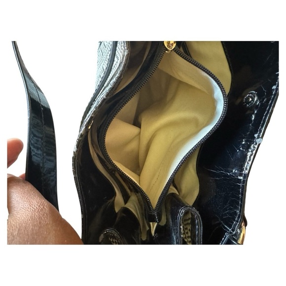 Francesco Biasia Bucket Bag - Picture 6 of 8